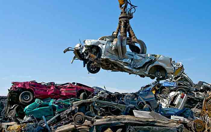 How Scrap Car Removal Benefits For the Environment